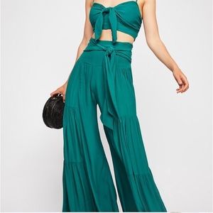 FREE PEOPLE plamero set